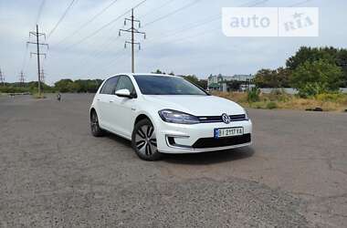 Хэтчбек Volkswagen e-Golf 2017 в Полтаве