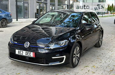 Хетчбек Volkswagen e-Golf 2014 в Ужгороді