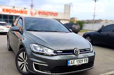 Хэтчбек Volkswagen e-Golf 2017 в Кривом Роге