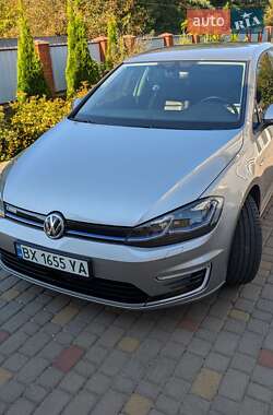 Хэтчбек Volkswagen e-Golf 2020 в Хмельницком