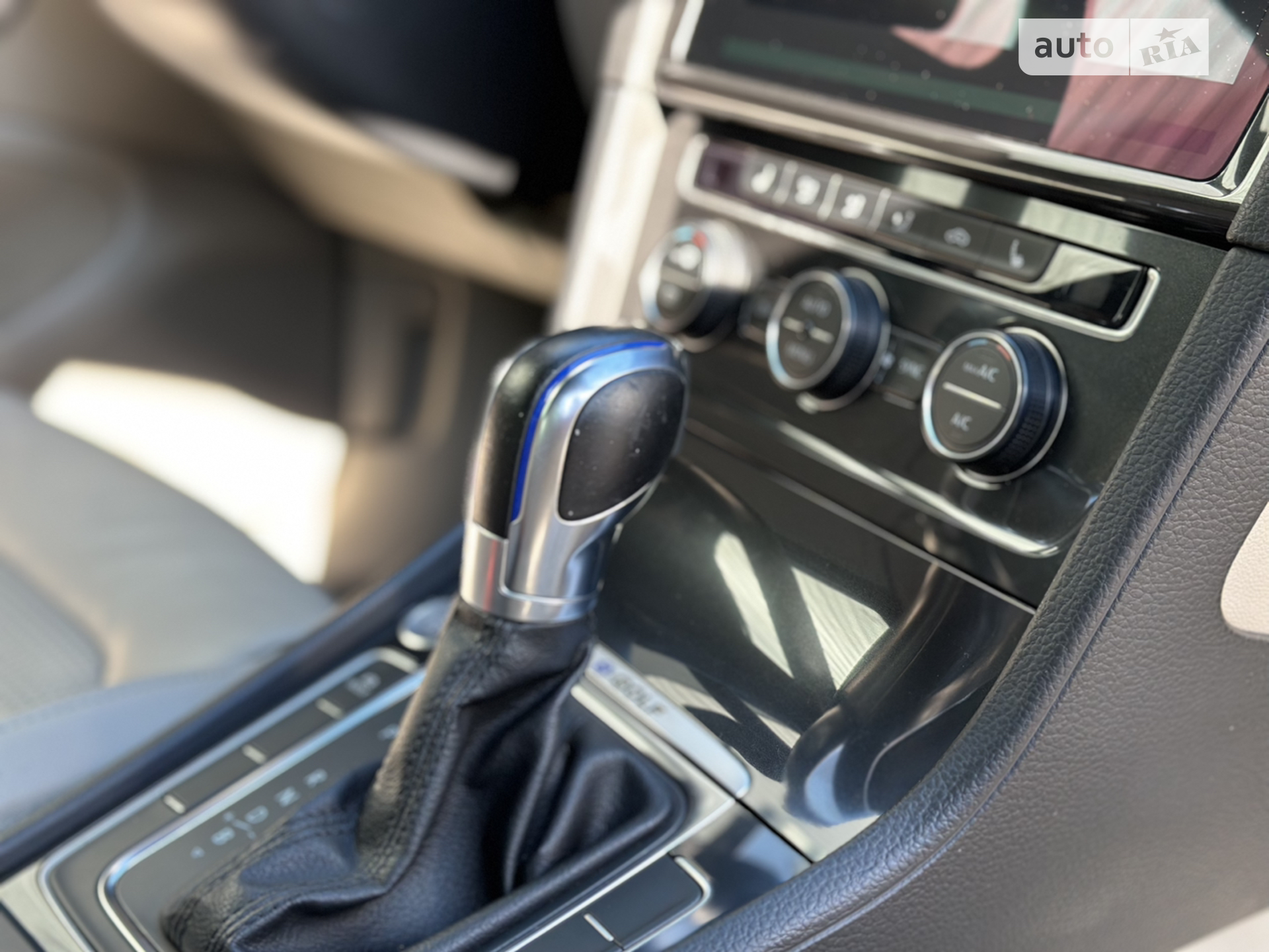 2017 Volkswagen Golf - мініатюра 18