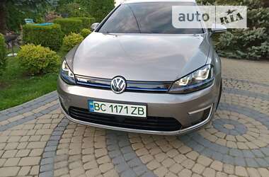 Хэтчбек Volkswagen e-Golf 2015 в Львове