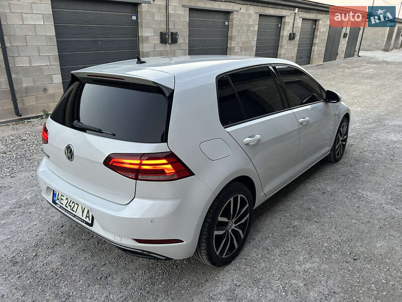 Хетчбек Volkswagen e-Golf 2018 в Кривому Розі