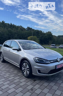 Хетчбек Volkswagen e-Golf 2015 в Львові