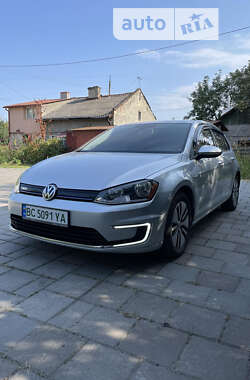 Хетчбек Volkswagen e-Golf 2015 в Львові