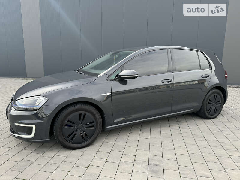 Хэтчбек Volkswagen e-Golf 2015 в Хмельницком