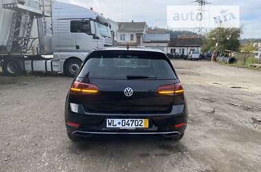 Хетчбек Volkswagen e-Golf 2019 в Чернівцях