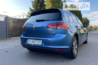 Хетчбек Volkswagen e-Golf 2014 в Луцьку