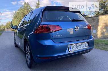 Хетчбек Volkswagen e-Golf 2014 в Луцьку