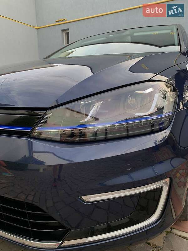 Хэтчбек Volkswagen e-Golf 2015 в Мукачево фото 18 Хэтчбек Volkswagen e-Golf 2015 в Мукачево
