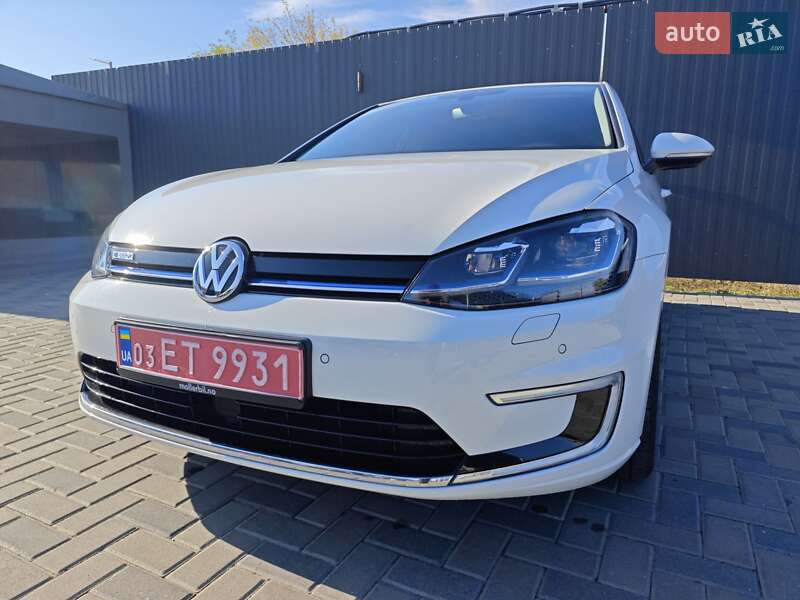 Хетчбек Volkswagen e-Golf 2017 в Полтаві