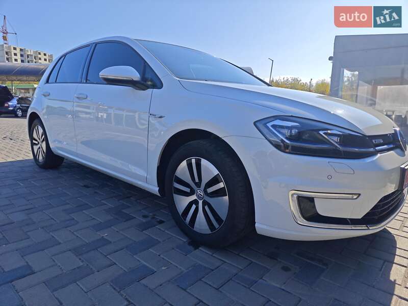 Хетчбек Volkswagen e-Golf 2017 в Полтаві