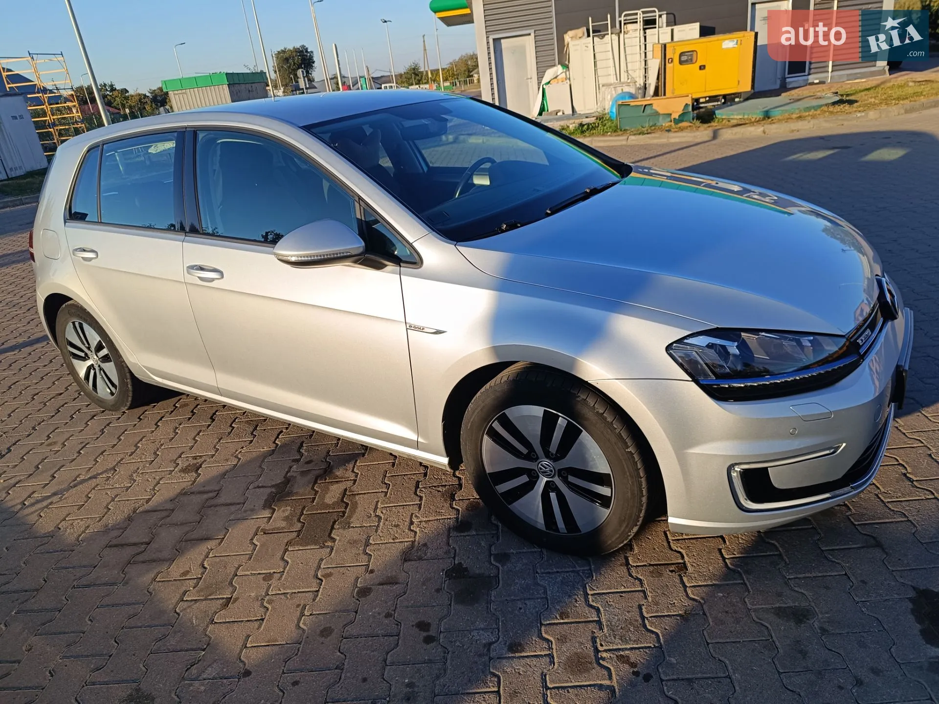 2016 Volkswagen Golf - мініатюра 2