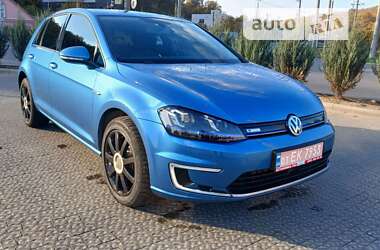 Хетчбек Volkswagen e-Golf 2015 в Полтаві