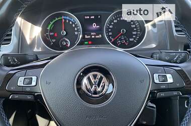 Хетчбек Volkswagen e-Golf 2020 в Львові