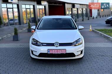 Хетчбек Volkswagen e-Golf 2015 в Луцьку