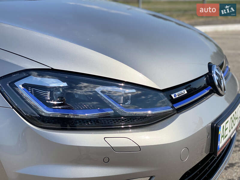 Хэтчбек Volkswagen e-Golf 2017 в Днепре фото 2 Хэтчбек Volkswagen e-Golf 2017 в Днепре