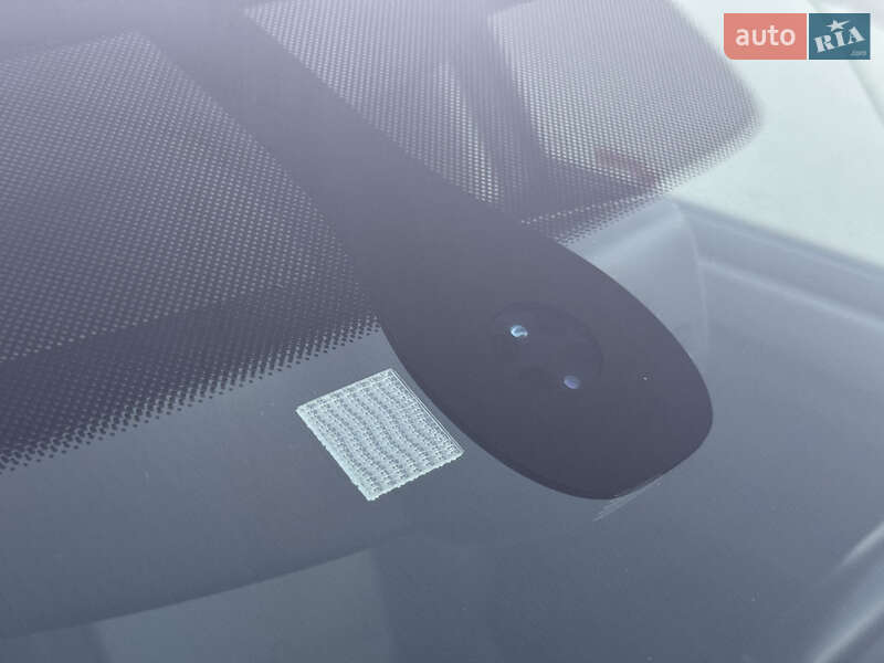 Хетчбек Volkswagen e-Golf 2015 в Сокалі