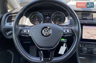 Хетчбек Volkswagen e-Golf 2020 в Львові