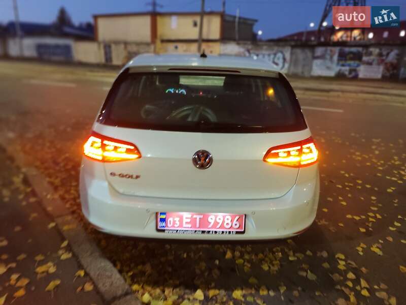 Хетчбек Volkswagen e-Golf 2014 в Києві фото 10 Хетчбек Volkswagen e-Golf 2014 в Києві