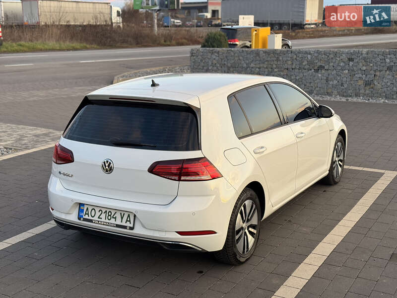 Хэтчбек Volkswagen e-Golf 2020 в Мукачево