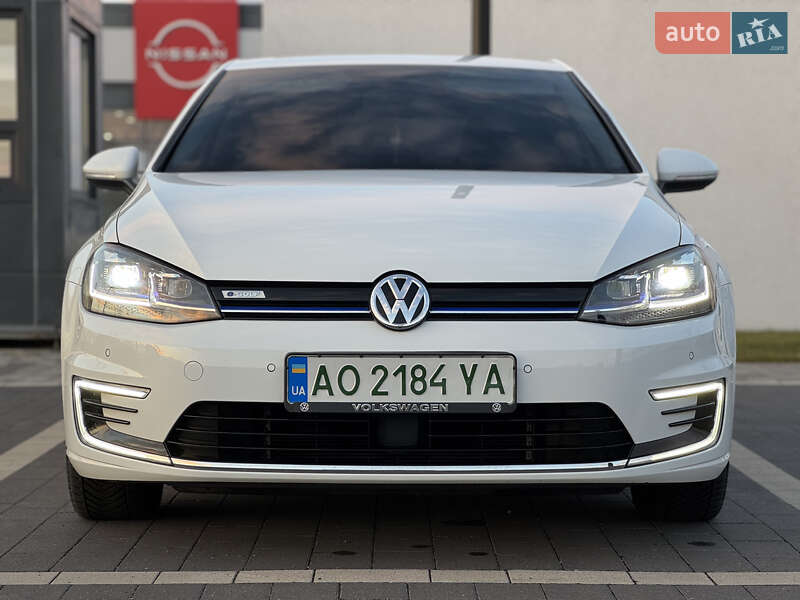 Хэтчбек Volkswagen e-Golf 2020 в Мукачево