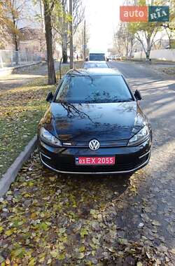 Хэтчбек Volkswagen e-Golf 2015 в Запорожье