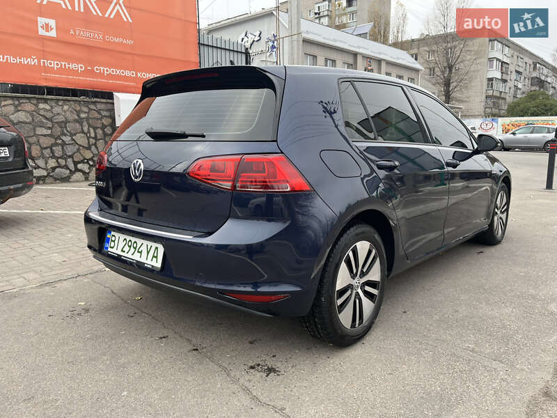 Хэтчбек Volkswagen e-Golf 2016 в Кременчуге