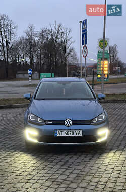 Хетчбек Volkswagen e-Golf 2015 в Івано-Франківську