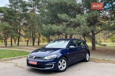 Хэтчбек Volkswagen e-Golf 2017 в Днепре