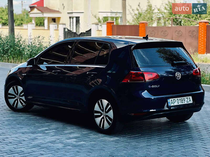 Хетчбек Volkswagen e-Golf 2016 в Полтаві