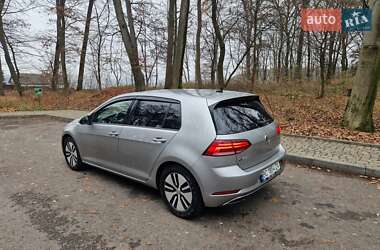 Хэтчбек Volkswagen e-Golf 2018 в Львове