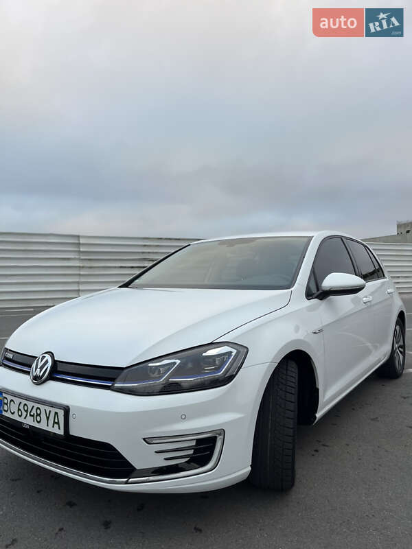 Хетчбек Volkswagen e-Golf 2020 в Львові