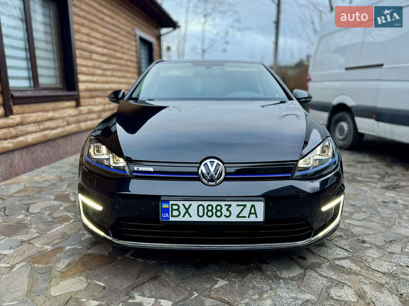Хетчбек Volkswagen e-Golf 2015 в Кам'янець-Подільському