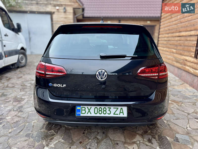 Хетчбек Volkswagen e-Golf 2015 в Кам'янець-Подільському