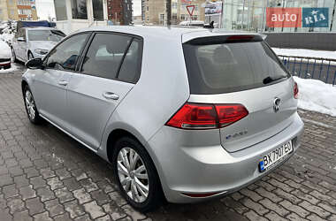 Хетчбек Volkswagen e-Golf 2015 в Хмельницькому