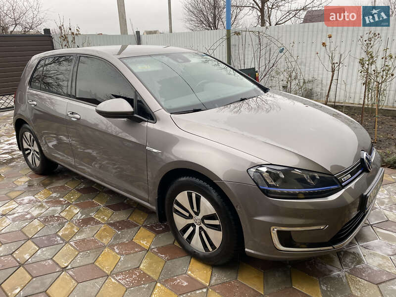 Хетчбек Volkswagen e-Golf 2015 в Білій Церкві