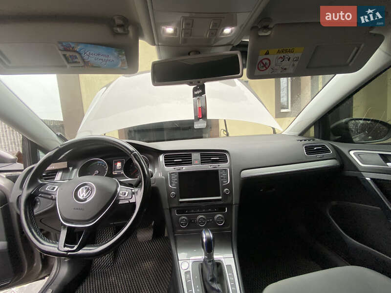 Хетчбек Volkswagen e-Golf 2015 в Білій Церкві