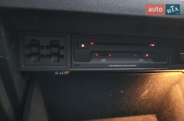 Хэтчбек Volkswagen e-Golf 2018 в 