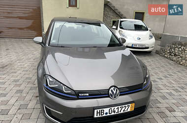 Хэтчбек Volkswagen e-Golf 2014 в Тернополе