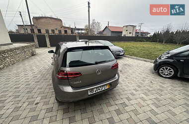 Хэтчбек Volkswagen e-Golf 2014 в Тернополе