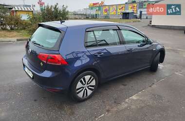 Хетчбек Volkswagen e-Golf 2015 в Полтаві