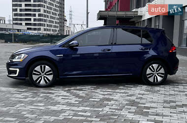 Хэтчбек Volkswagen e-Golf 2019 в Киеве