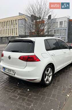 Хетчбек Volkswagen e-Golf 2015 в Львові