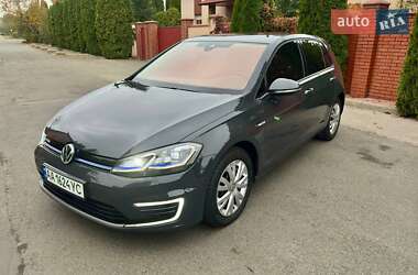 Хетчбек Volkswagen e-Golf 2020 в Києві