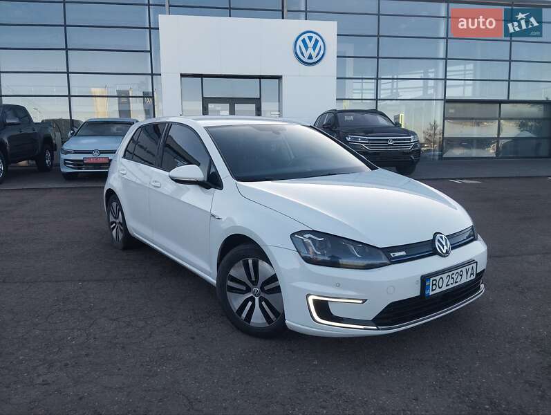 Хетчбек Volkswagen e-Golf 2014 в Тернополі