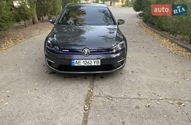 Хетчбек Volkswagen e-Golf 2020 в Петровому