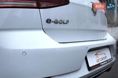 Хэтчбек Volkswagen e-Golf 2019 в 