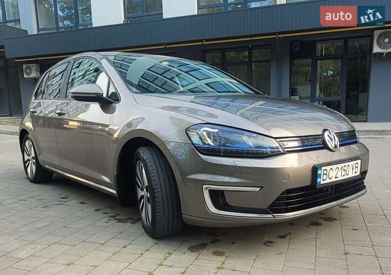 Volkswagen e-Golf 2016 Volkswagen e-Golf 2016