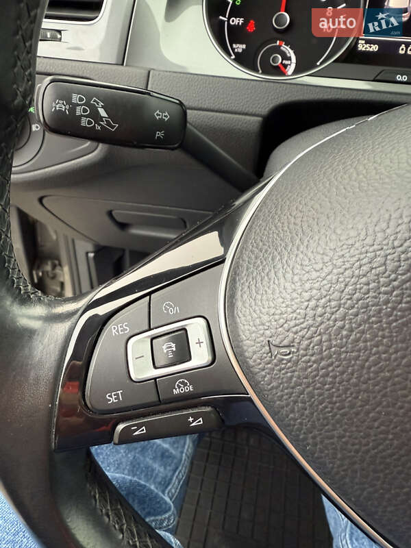 Хэтчбек Volkswagen e-Golf 2014 в Одессе